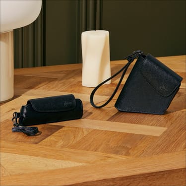 Estojo Individual e Duo em couro Jet Black para Ploom AURA